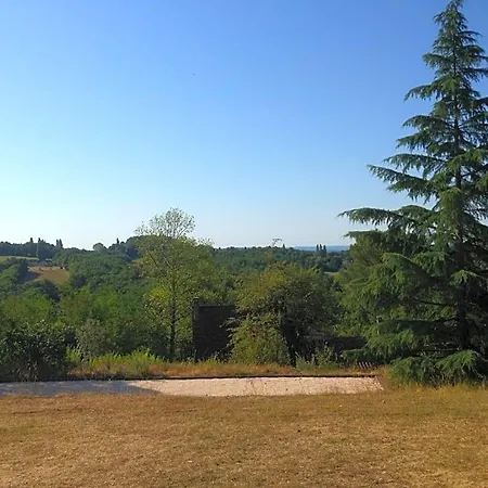 Lo Petit Cretsou Bed and breakfast
