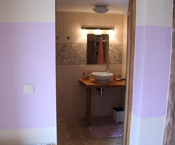 ベッド・アンド・ブレックファスト Lo Petit Cretsou 3*